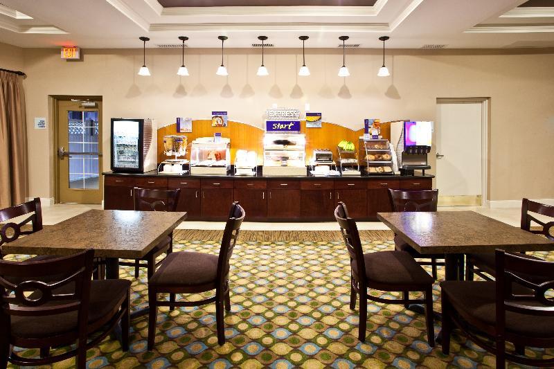 Holiday Inn Express Palatka Northwest By Ihg Dış mekan fotoğraf